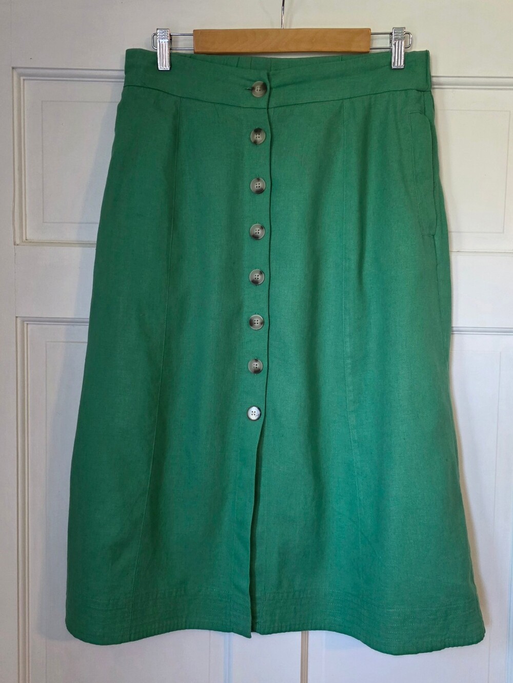 Universal Thread Green Button-Front A-Line Skirt